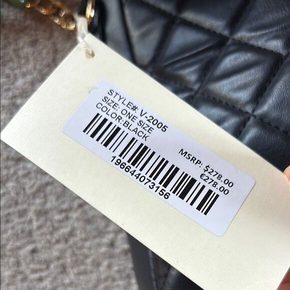 NWT Valentino Black Quilted Women's Bag - Picture 4 of 16